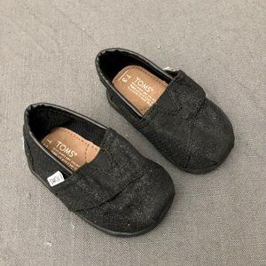Toms baby Black Sparkle Size 3